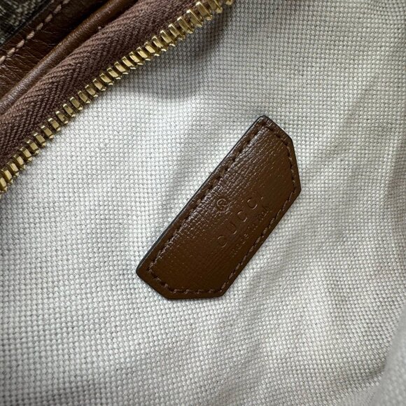 GUCCI Interlocking G Brown Canvas Belt Bag 635-071025 - Picture 11 of 11